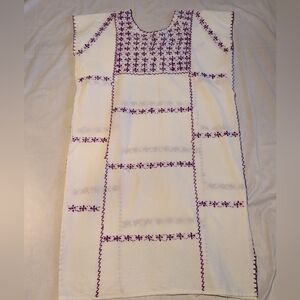 Vintage Mexican Traditional Hand Embroidered Dress Size Large